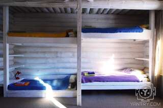 Отель Yantry Драгобрат Спальное место на двухъярусной кровати в общем номере для мужчин-2